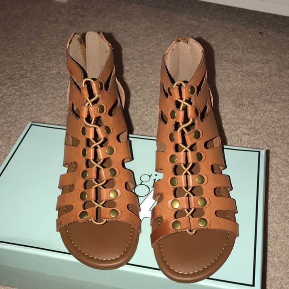 Mia Girl Sandals - Picture 3 of 5